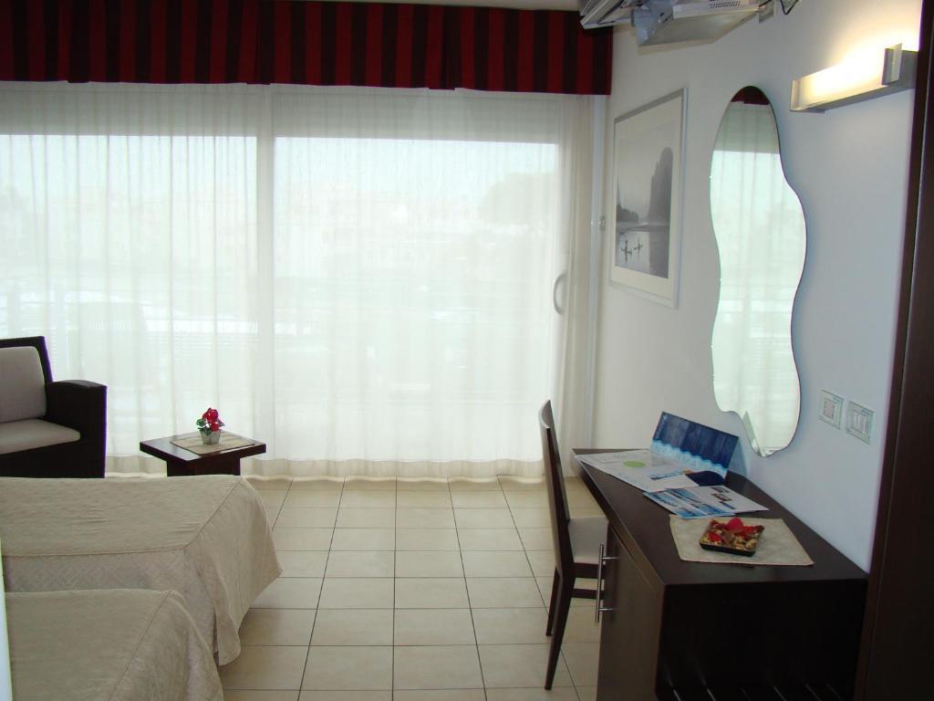 Seapark Spa Resort Джуліанова Номер фото