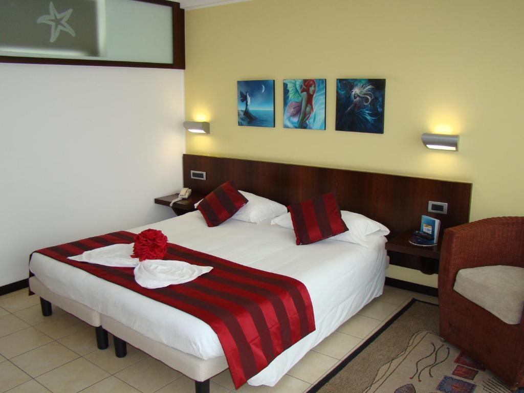 Seapark Spa Resort Джуліанова Номер фото
