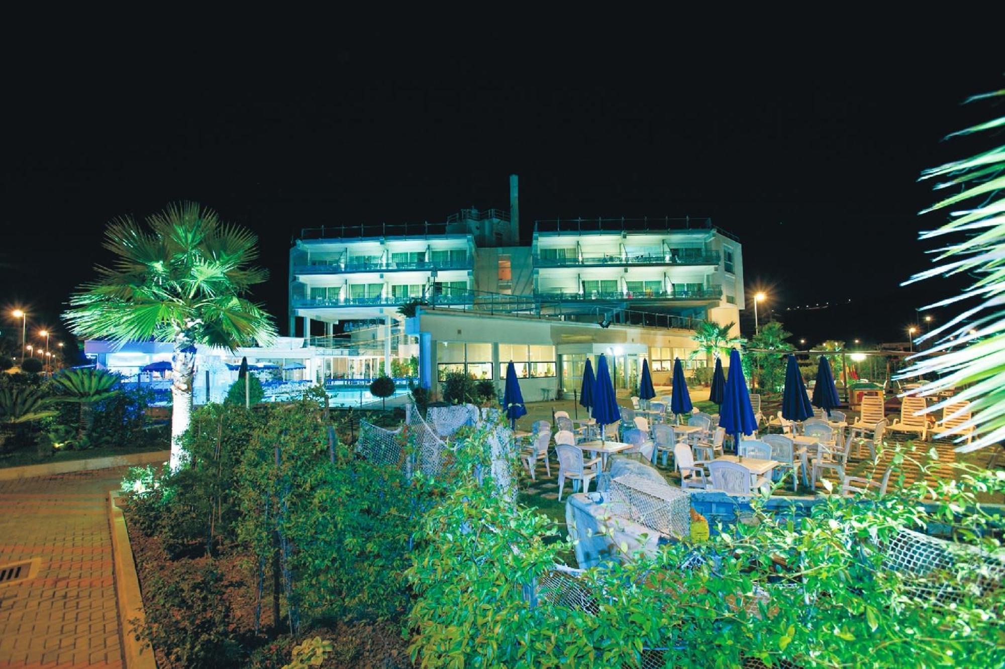 Seapark Spa Resort Джуліанова Екстер'єр фото